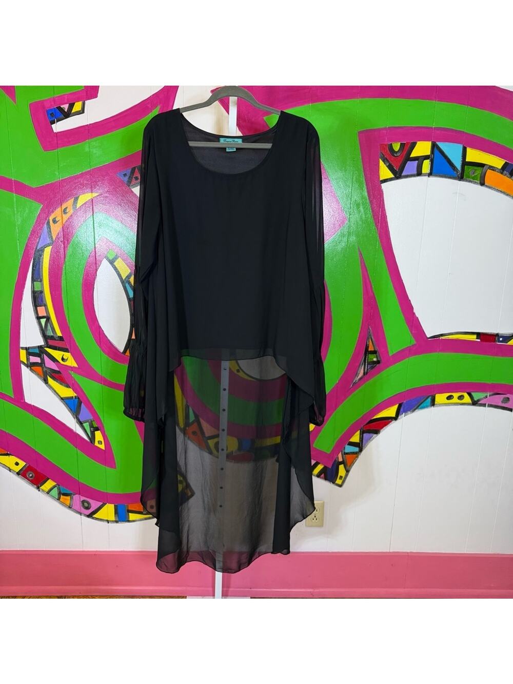 Turquoise Haven, Black High Low Sheer Shirt. Size XL. Excellent condition!